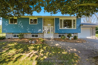 232 Colonial Road — photo 2