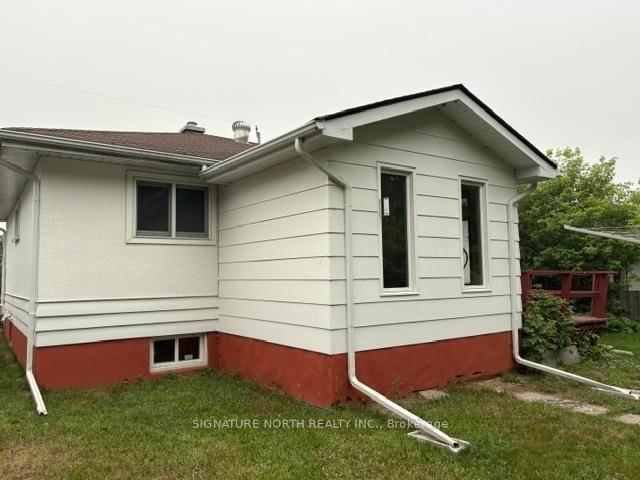 143 Matthews Street