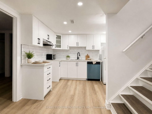 BSMT - 546 LLOYD Avenue
