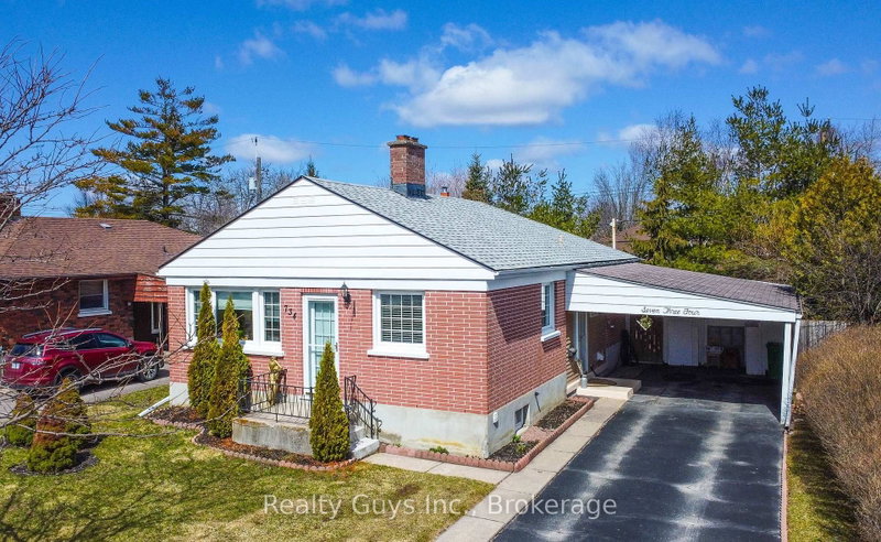 734 Crawford Place