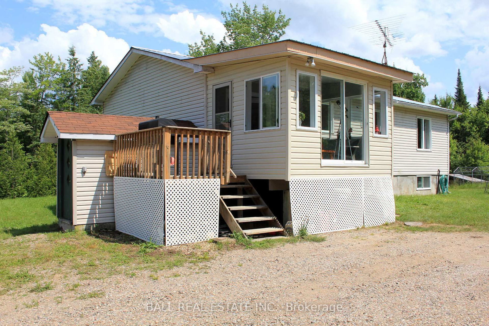7113 Highway 127 • South Algonquin, ON photo 3