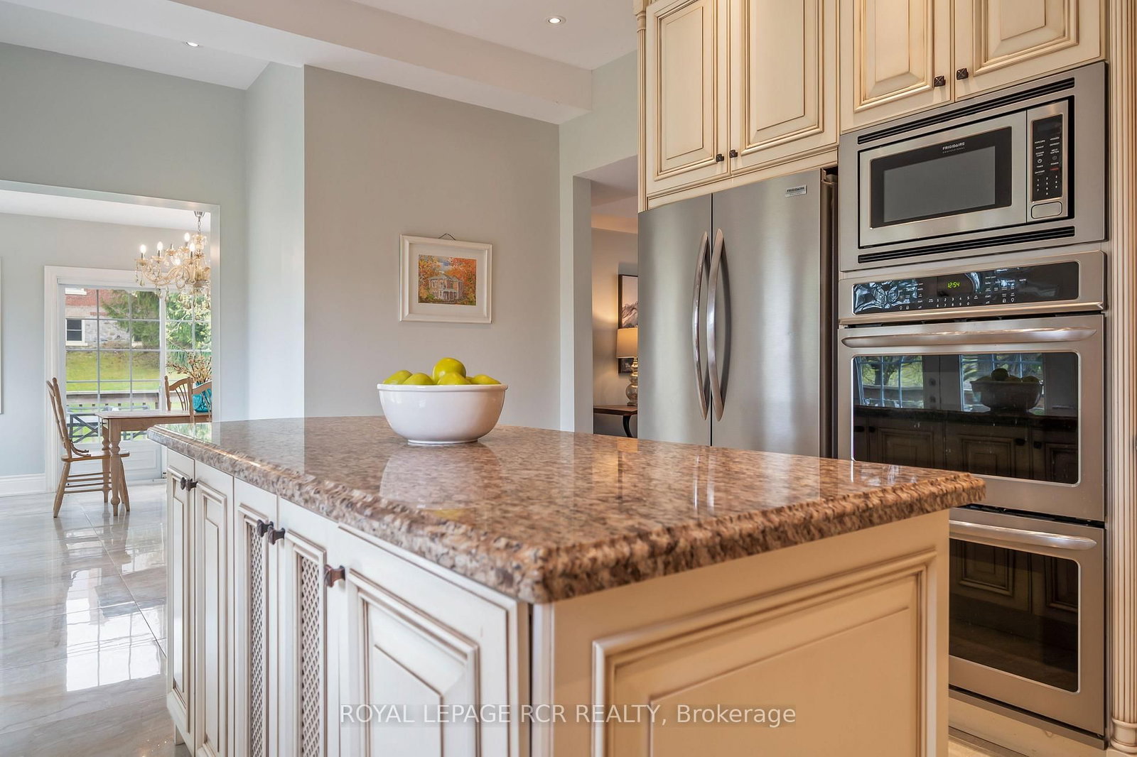 12 Mill Street • Amaranth, ON photo 11