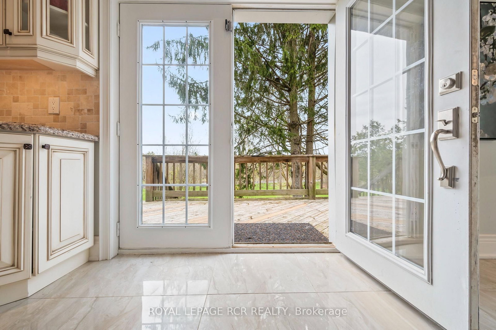 12 Mill Street • Amaranth, ON photo 15