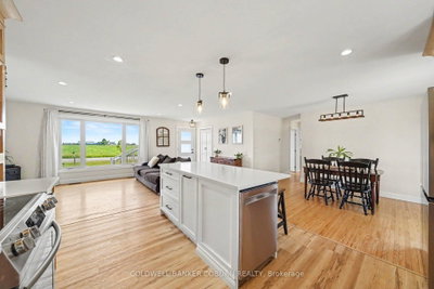 11895 Cloverdale Road • North Dundas, ON photo 9