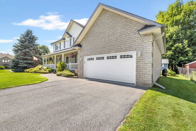 6503 Harvest Grove Drive • Greely, ON photo 5