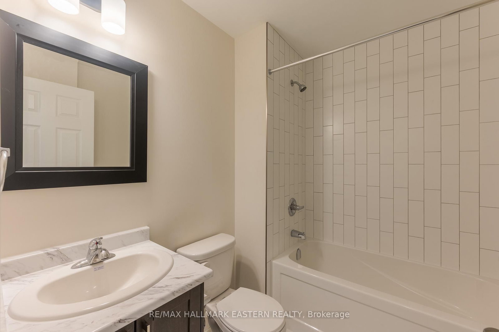 17 Coldbrook Drive • Cavan Monaghan, ON photo 19