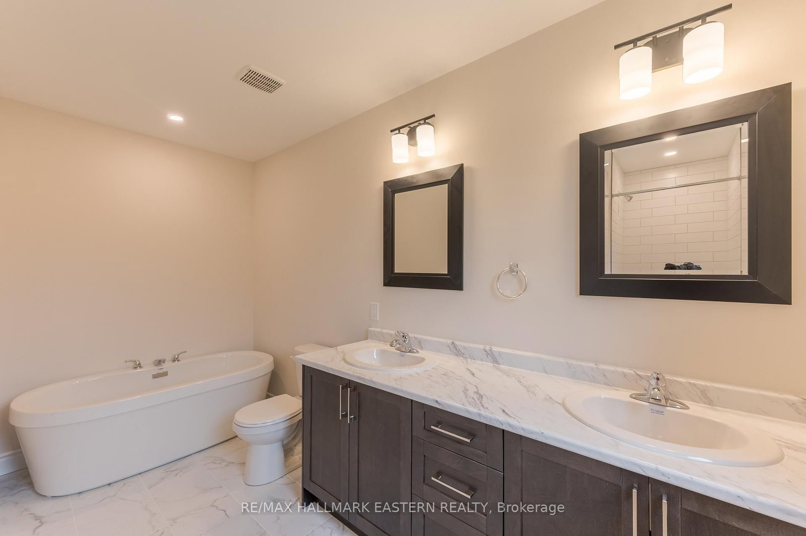 17 Coldbrook Drive • Cavan Monaghan, ON photo 24