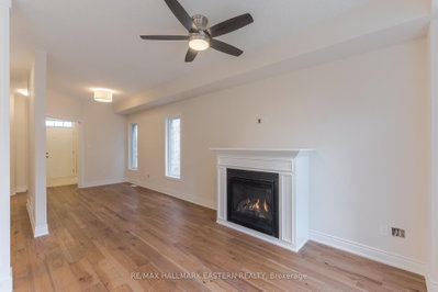 17 Coldbrook Drive • Cavan Monaghan, ON photo 9