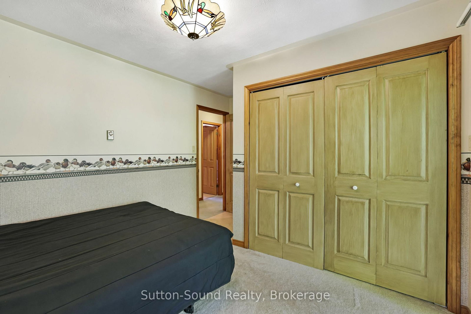 42 CARSON LAKE Crescent • South Bruce Peninsula, ON photo 13