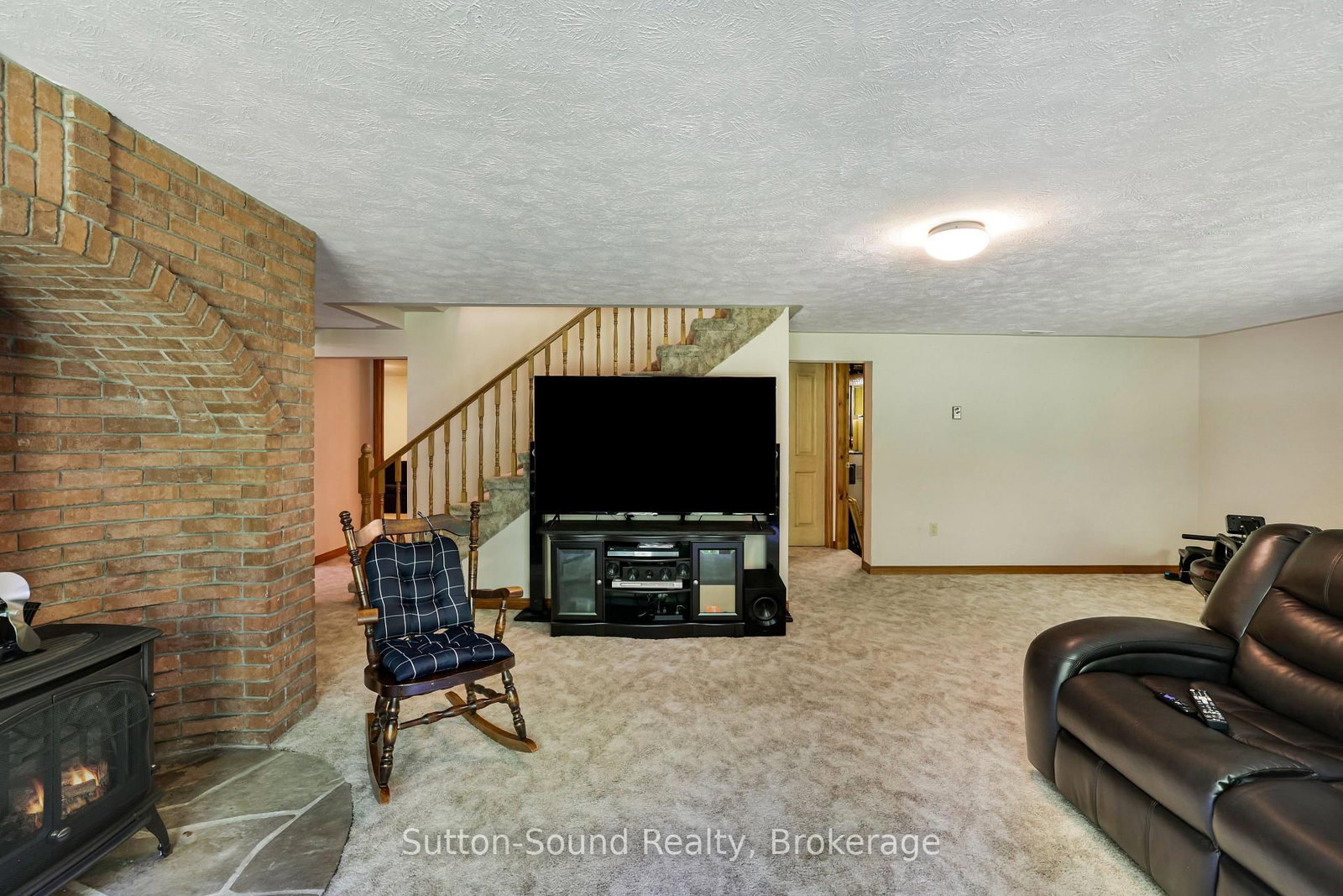 42 CARSON LAKE Crescent • South Bruce Peninsula, ON photo 19