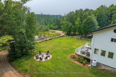 1106 North Pickerel Lake Road • Armour, ON photo 6