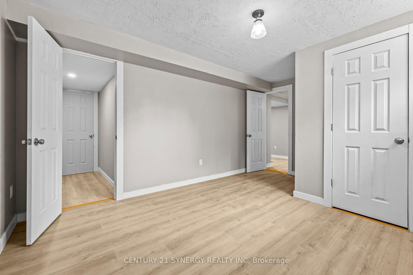 2282 Roxborough Kenyon Boundary Road • North Stormont, ON photo 32