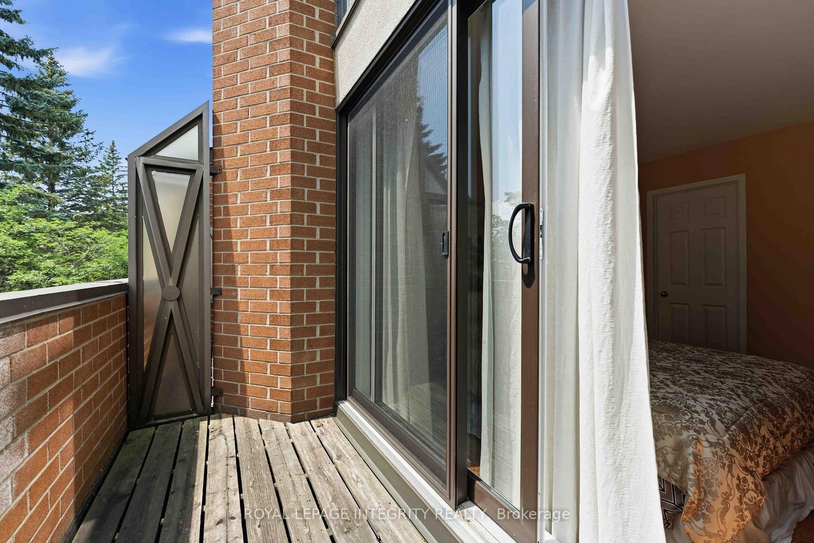 100 Hillside Drive • #27 • Ottawa, ON photo 24
