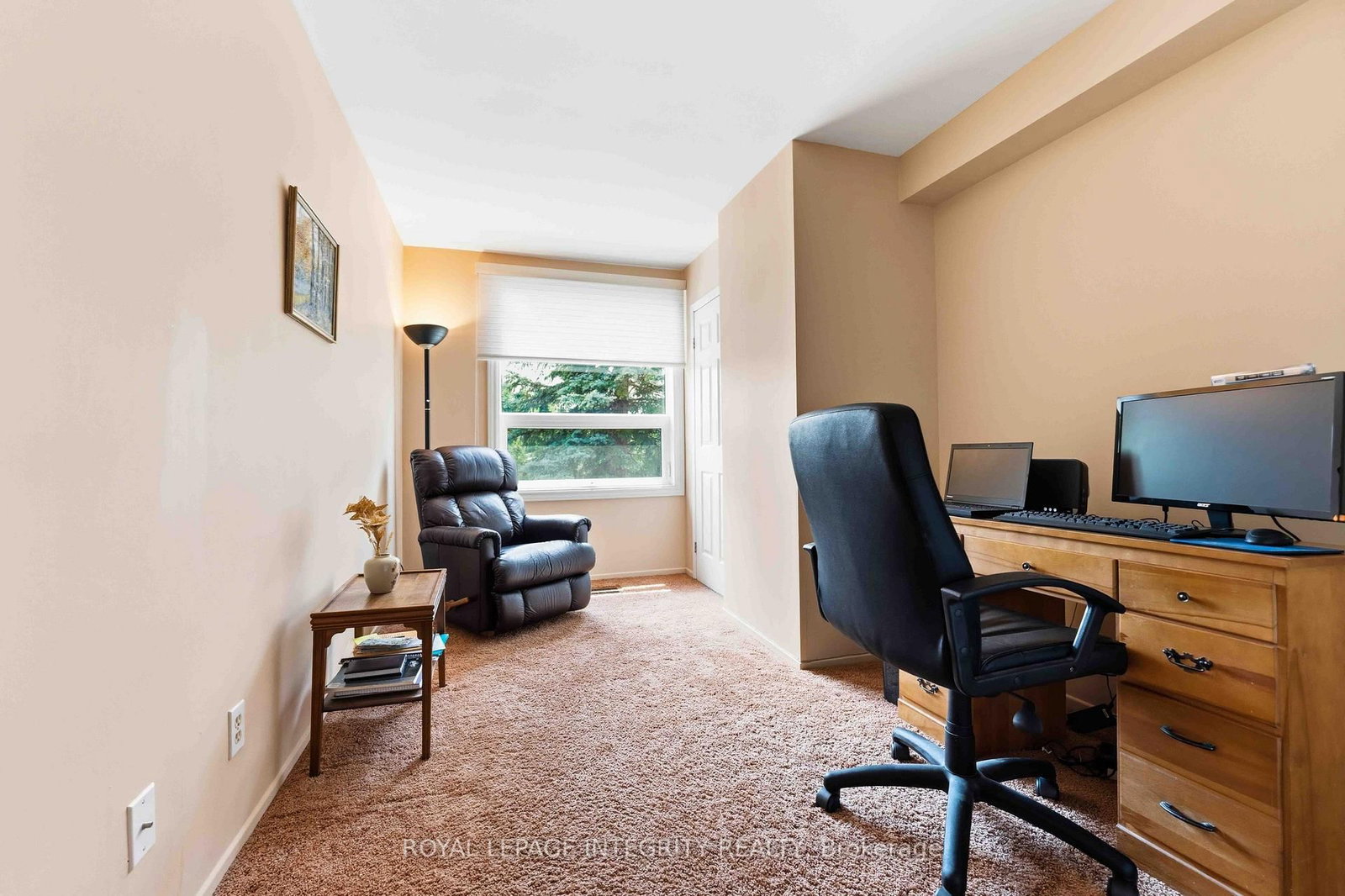 100 Hillside Drive • #27 • Ottawa, ON photo 27