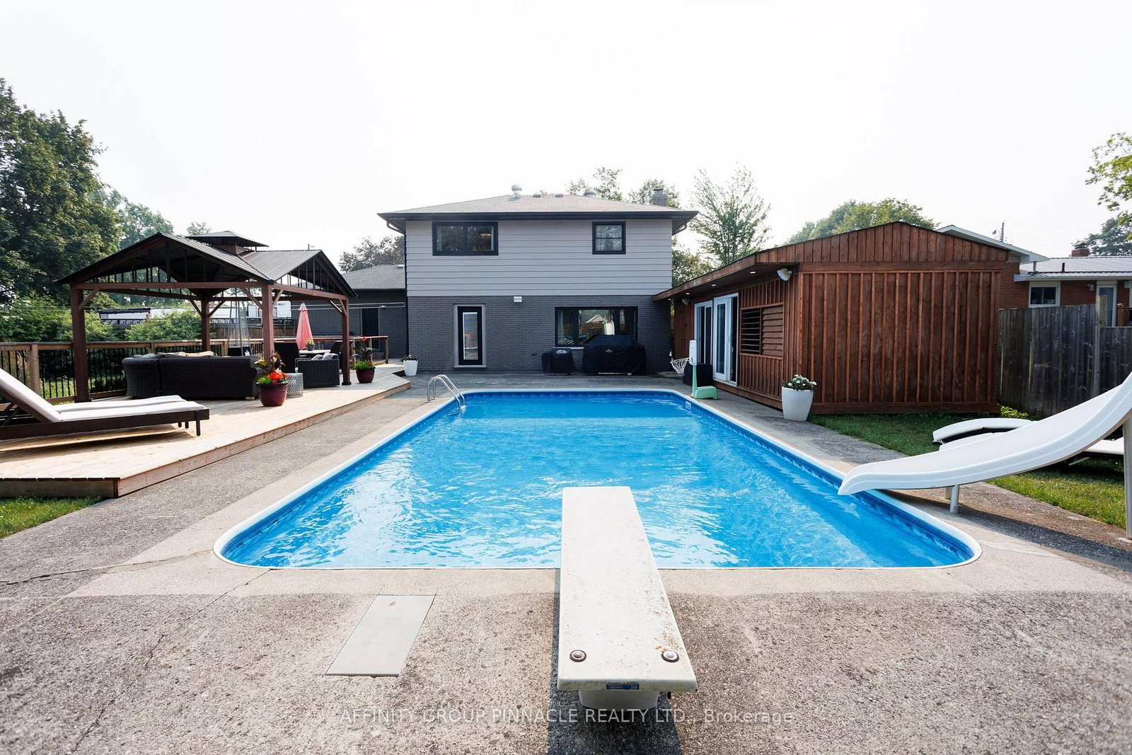8 Brenda Boulevard • Kawartha Lakes, ON photo 38