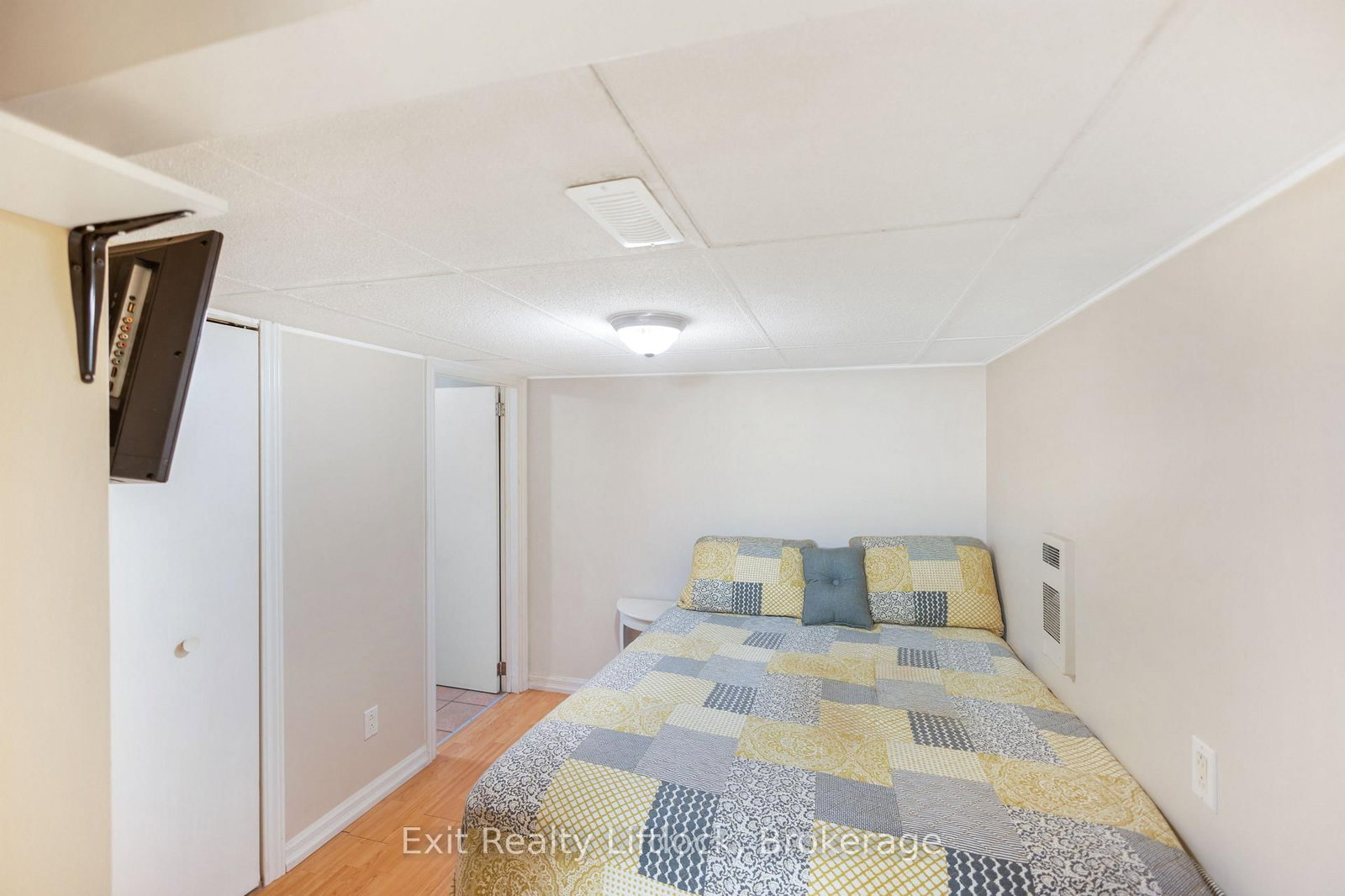 2 Edgewood Avenue • Douro-Dummer, ON photo 21