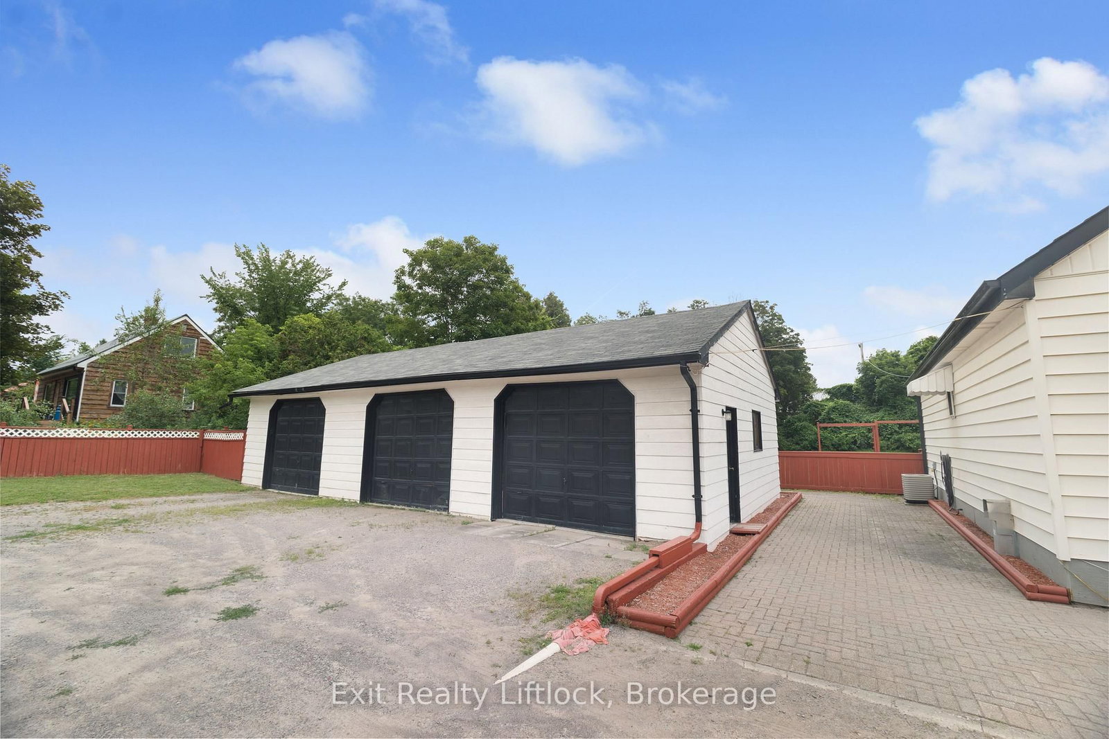 2 Edgewood Avenue • Douro-Dummer, ON photo 4
