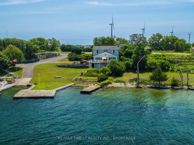 396 HIGHWAY 96 • Wolfe Island, ON photo 2