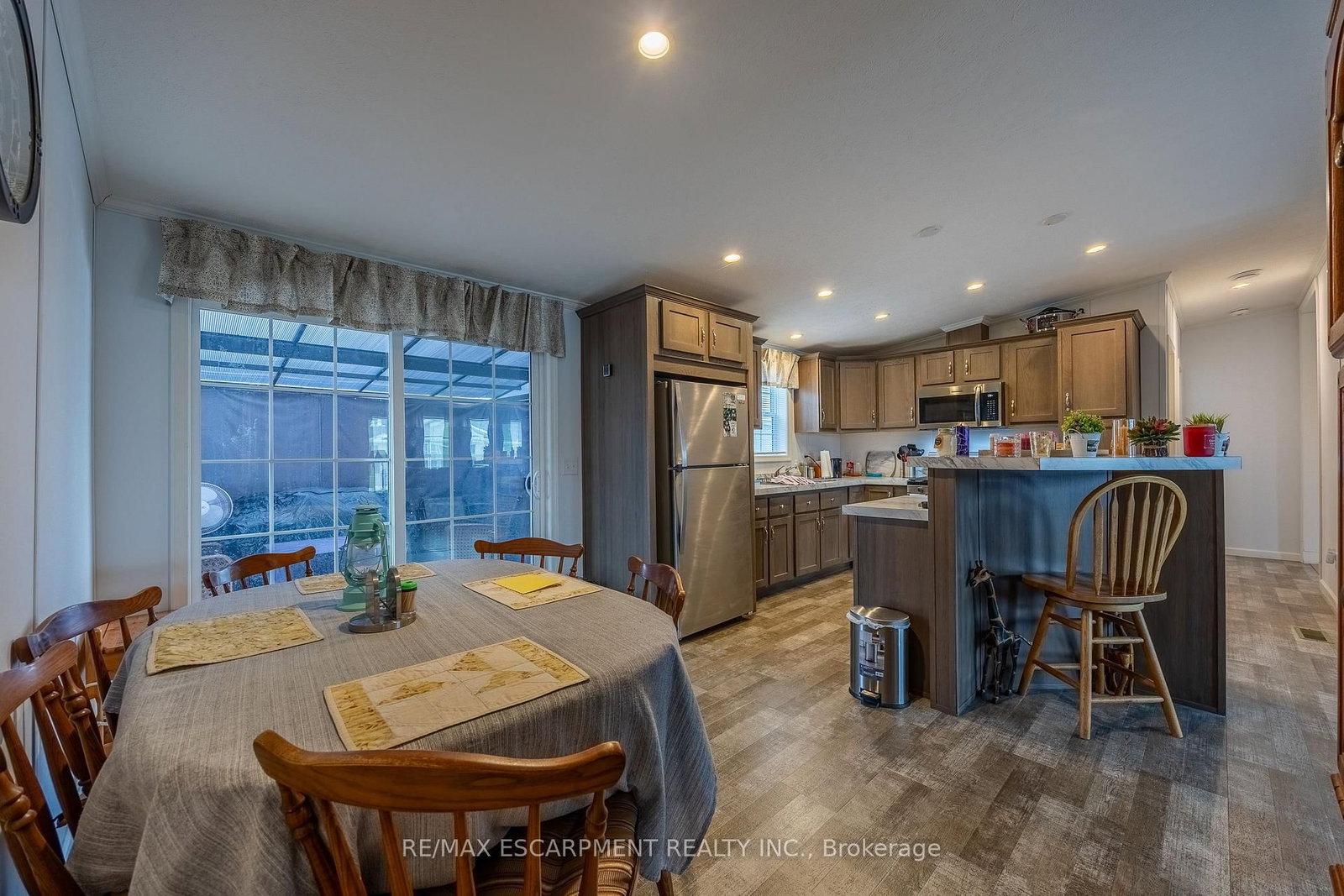 11 Hickory Hollow • Haldimand, ON photo 16