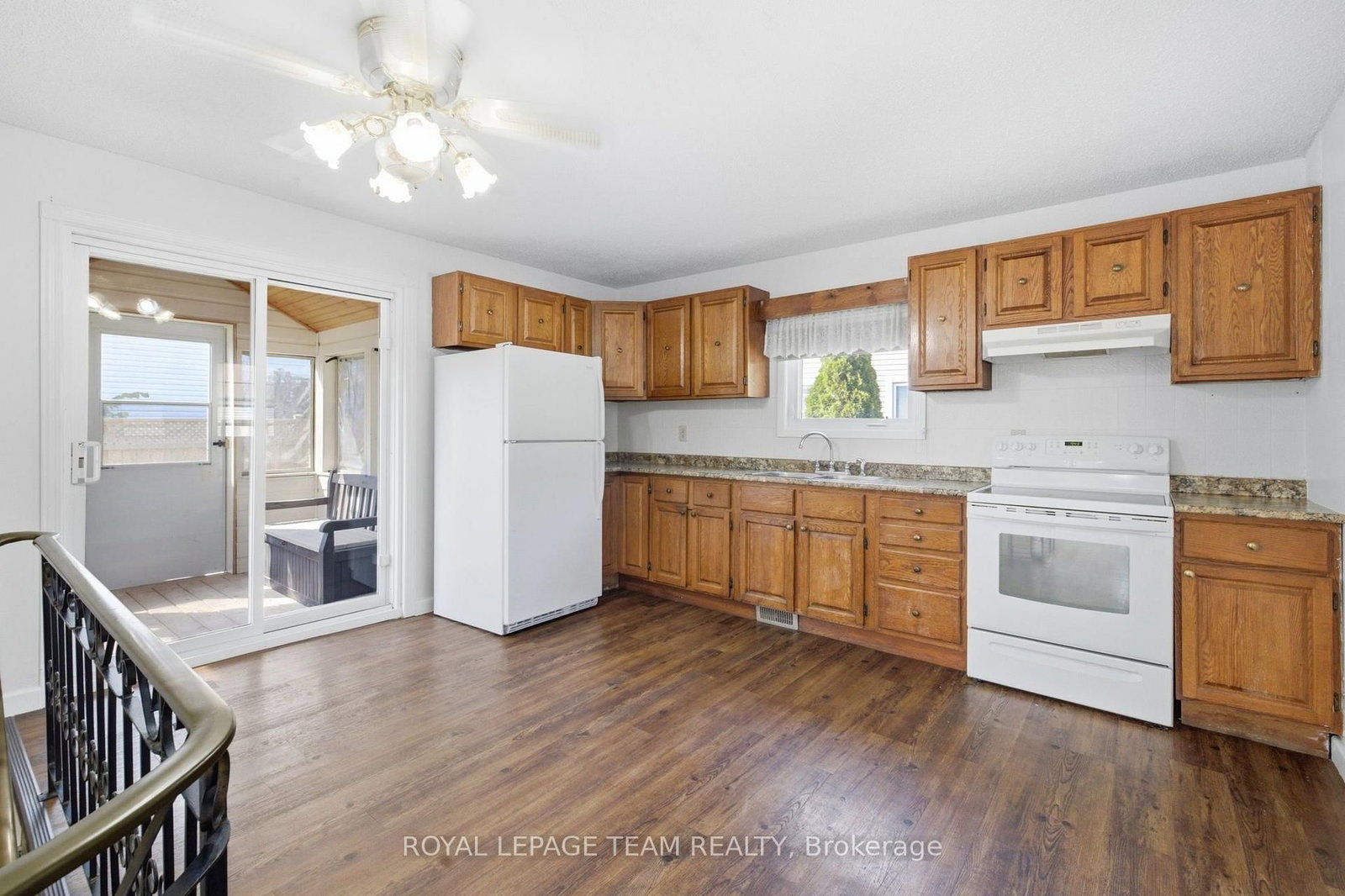 218 Rideau Street • North Grenville, ON photo 21