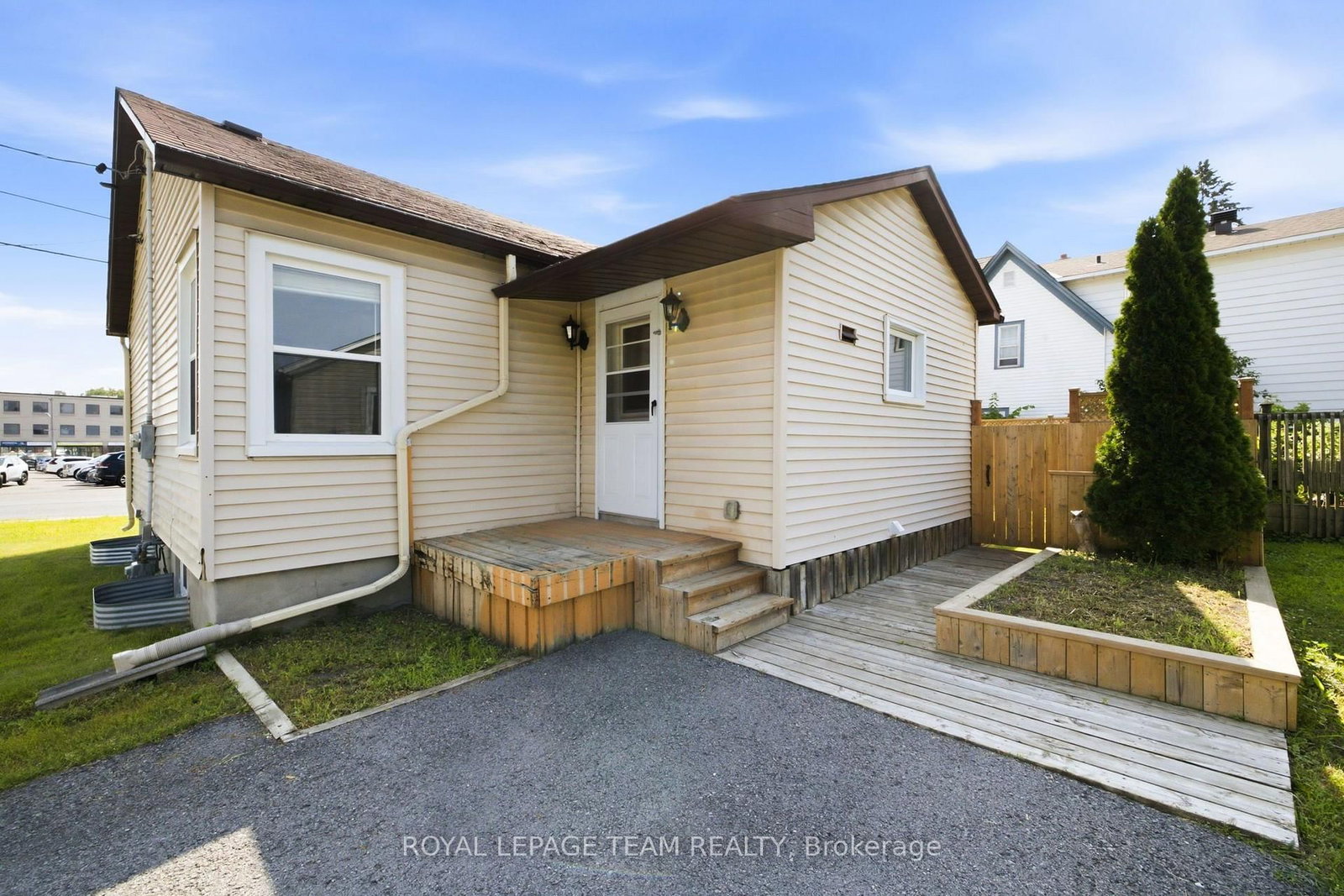 218 Rideau Street • North Grenville, ON photo 42