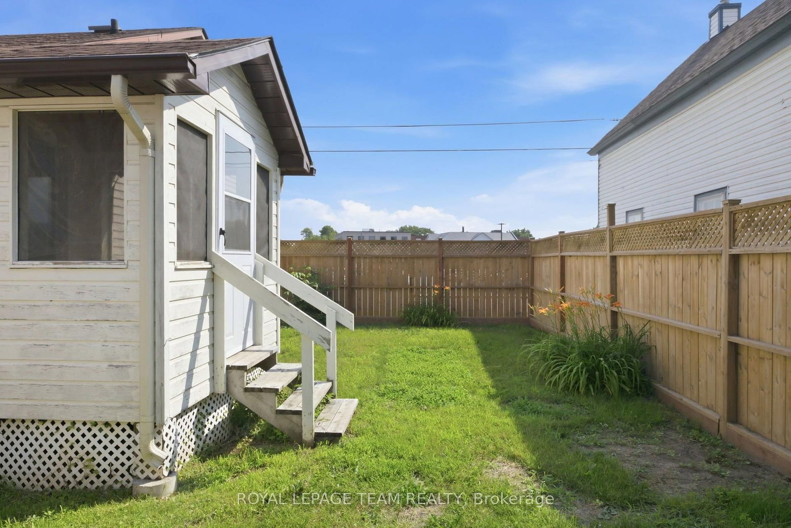 218 Rideau Street • North Grenville, ON photo 46