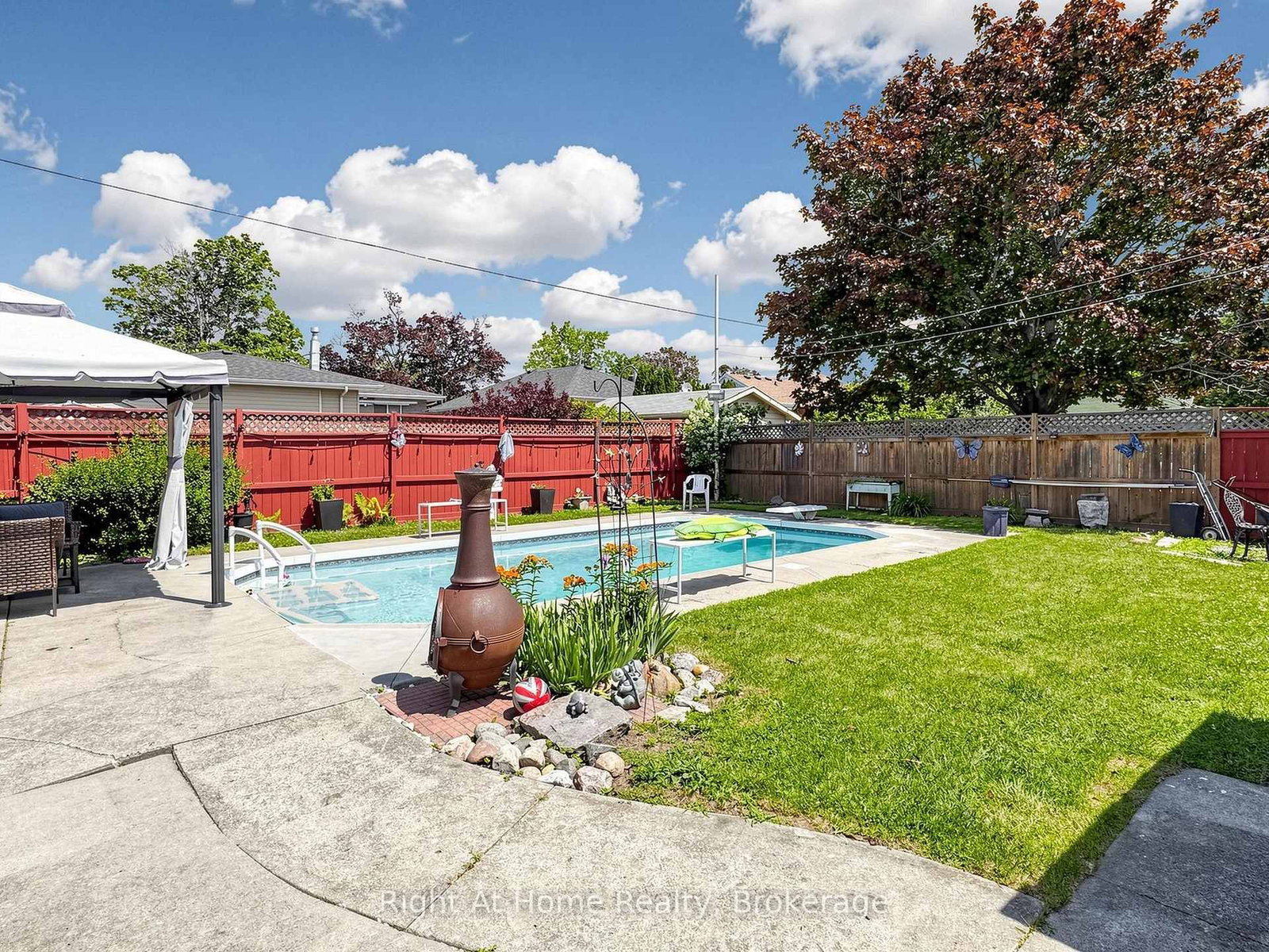 536 Barbara Street • Cobourg, ON photo 44