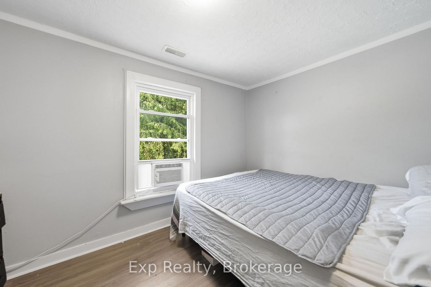 18 Charlotte Street • Belleville, ON photo 22