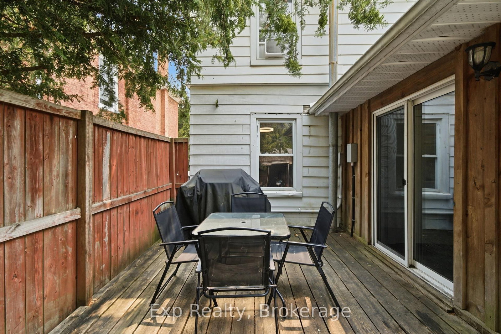 18 Charlotte Street • Belleville, ON photo 29