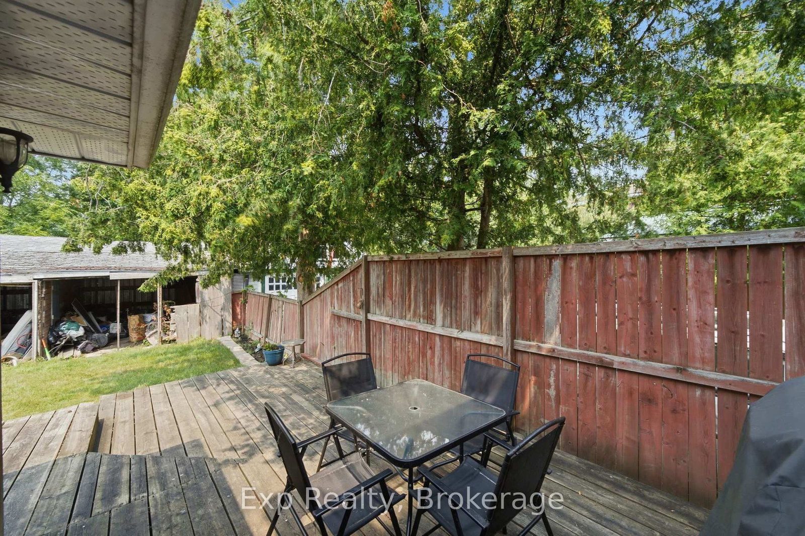 18 Charlotte Street • Belleville, ON photo 30