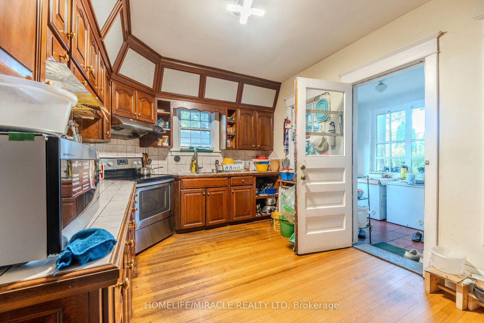 5214 Third Avenue • Niagara Falls, ON photo 37