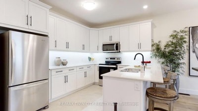77 CHRISTOPHER Court • London South, ON photo 4