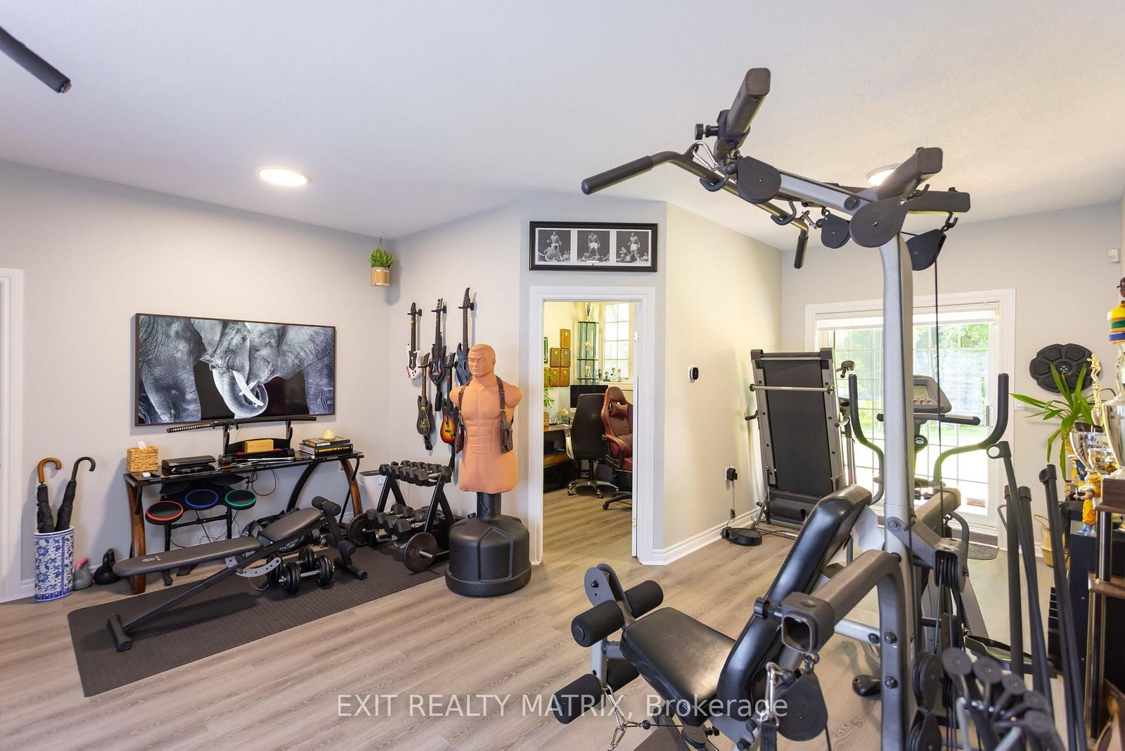 8399 Rowan Drive • Metcalfe, ON photo 20