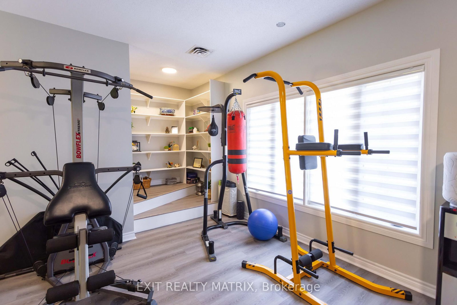 8399 Rowan Drive • Metcalfe, ON photo 22