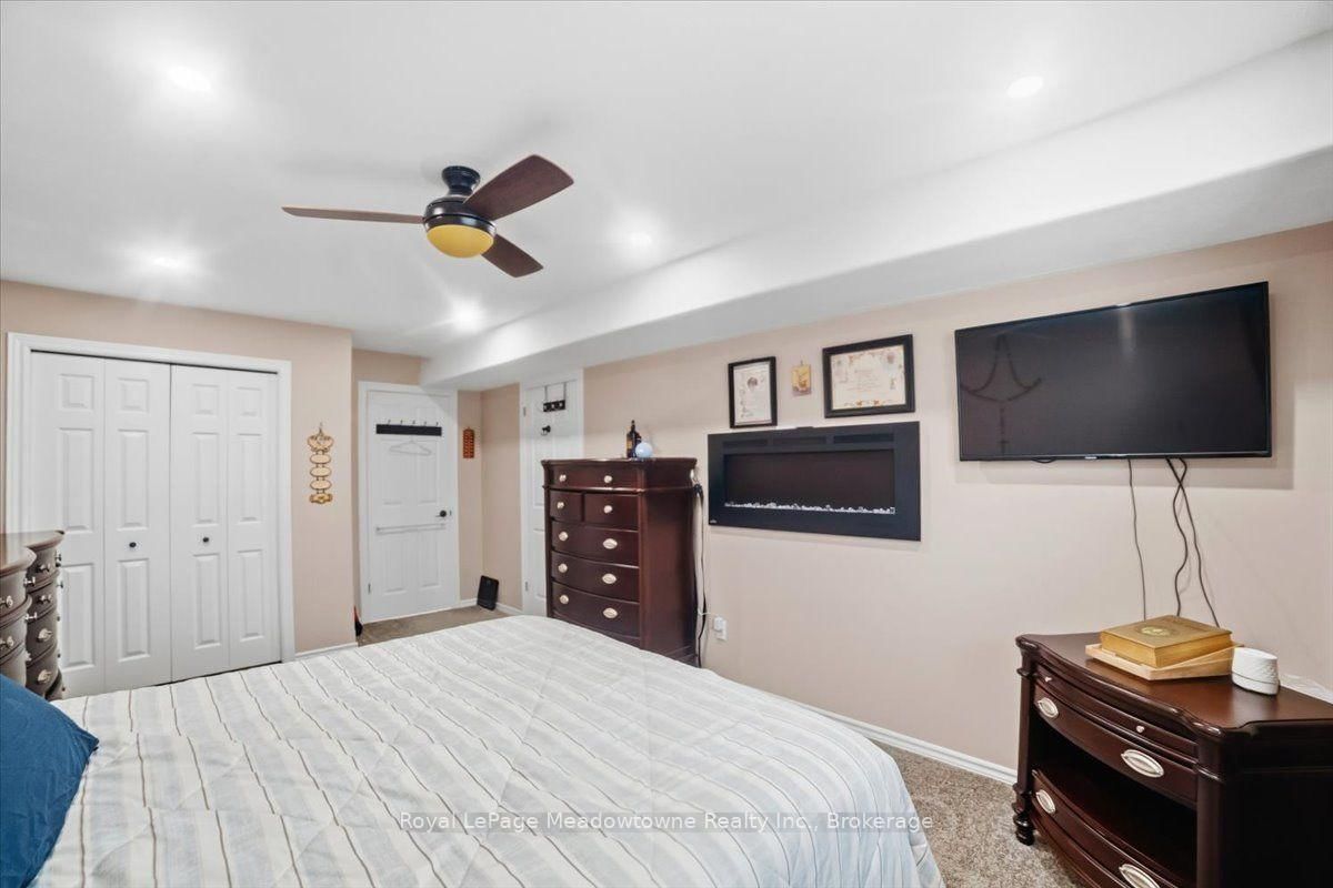 15 Sharpe Street • Brant, ON photo 16