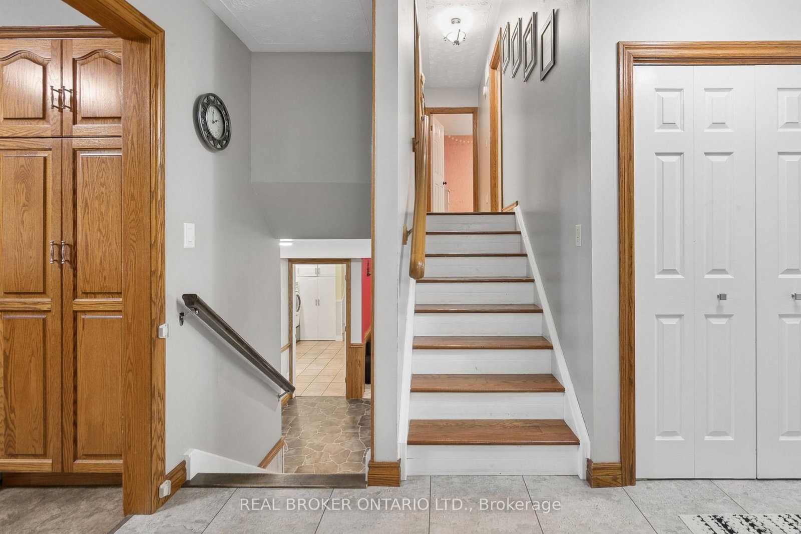 7323 Sideroad 15, Rr1 Road • Mapleton, ON photo 14