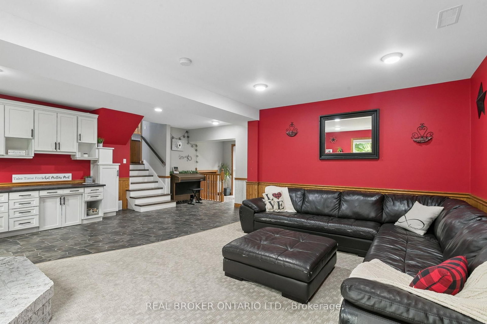 7323 Sideroad 15, Rr1 Road • Mapleton, ON photo 23