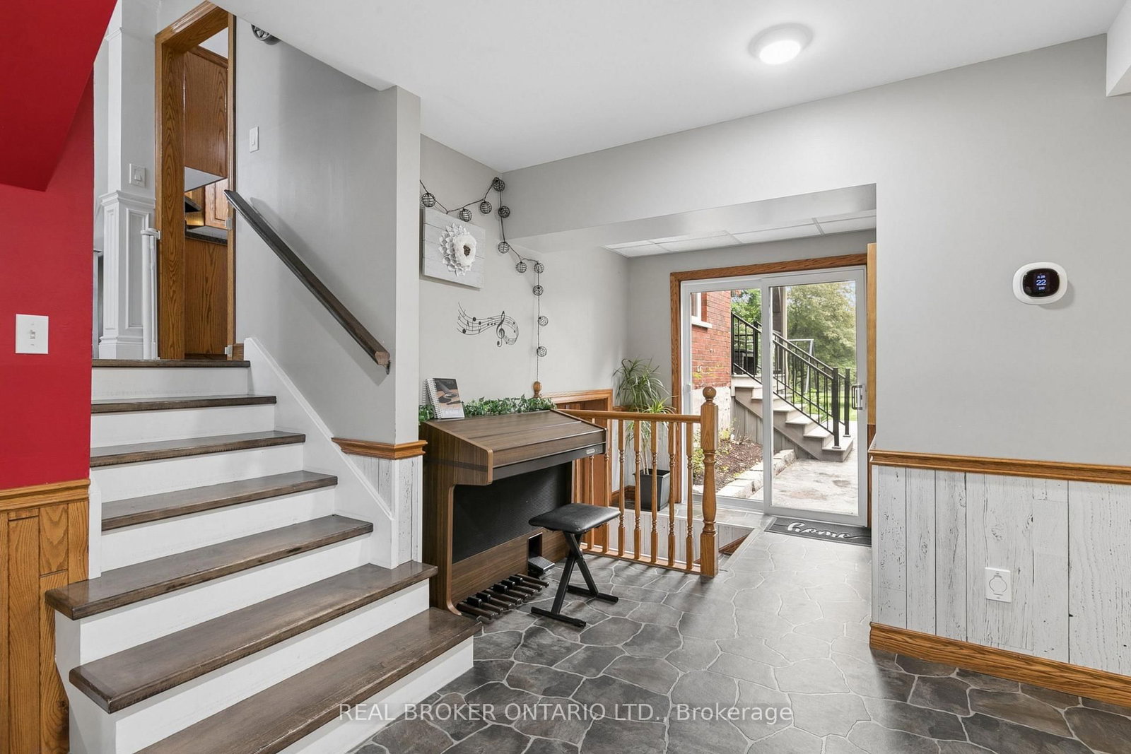 7323 Sideroad 15, Rr1 Road • Mapleton, ON photo 24