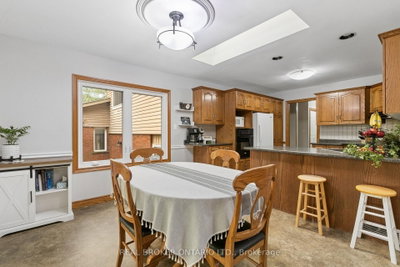 7323 Sideroad 15, Rr1 Road • Mapleton, ON photo 9