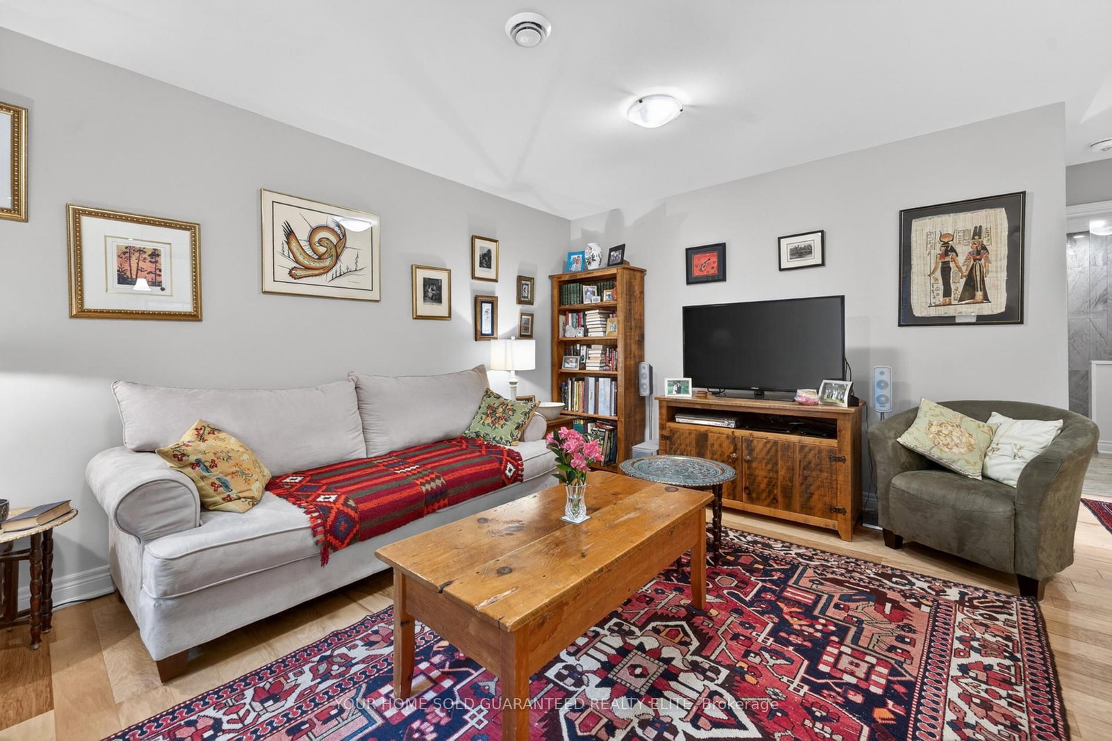 116 Livingston Avenue • Grimsby, ON photo 34