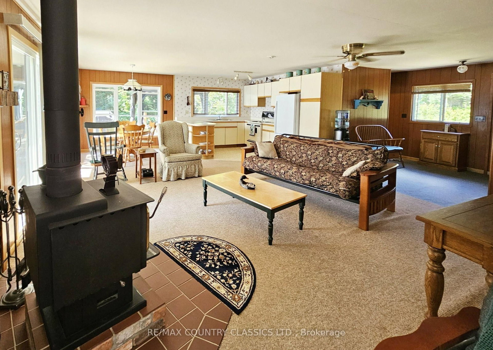 1483 Wilowski Drive • Barry's Bay, ON photo 13