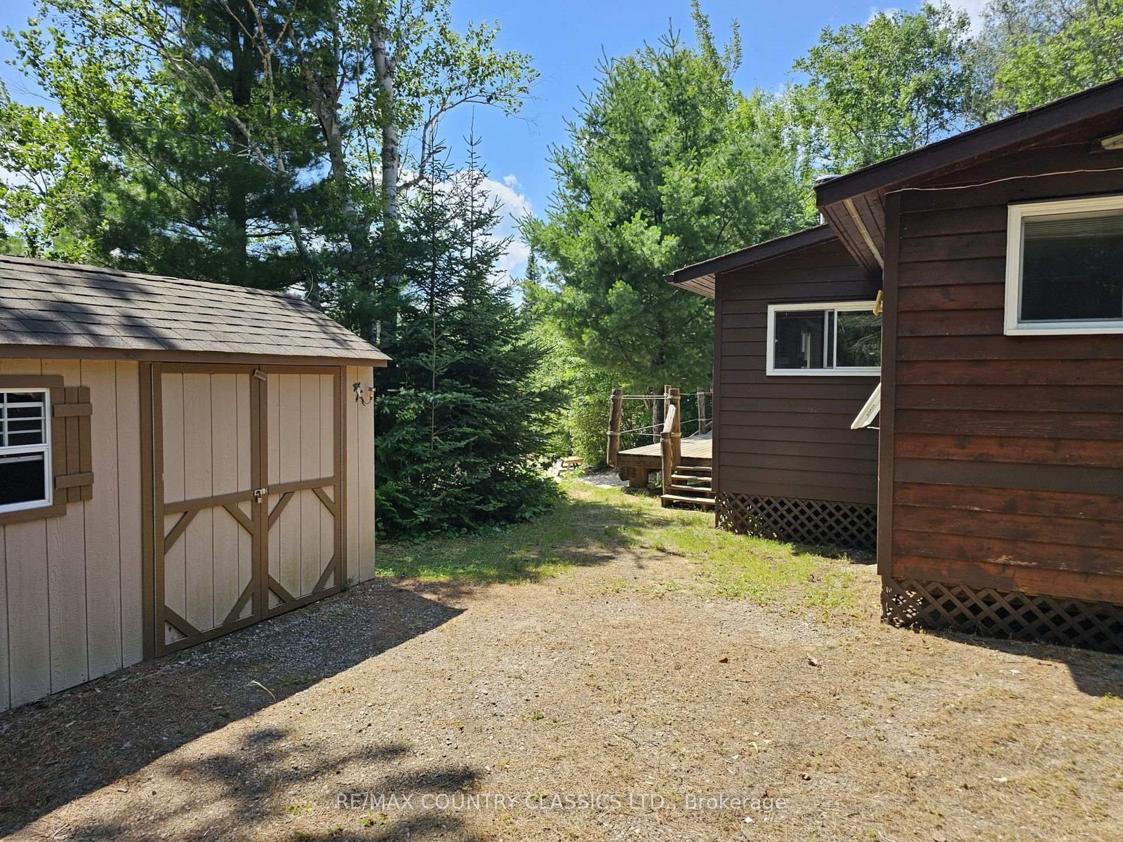 1483 Wilowski Drive • Barry's Bay, ON photo 9
