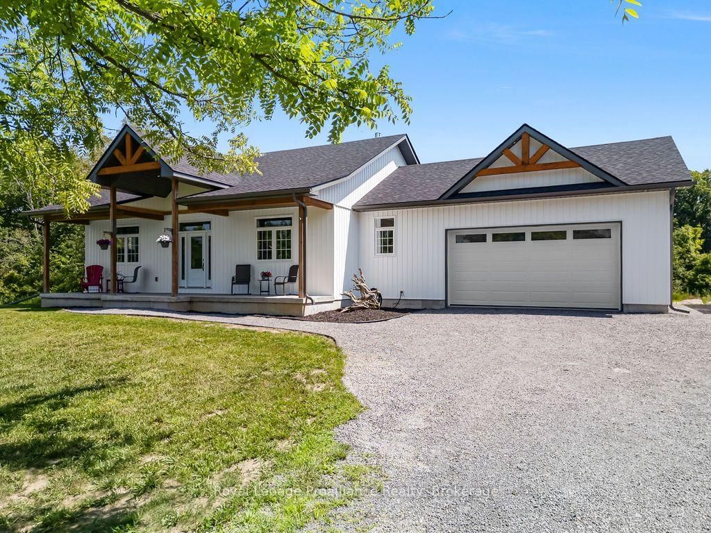 556 Marsh Hill Road • Stirling, ON photo 2