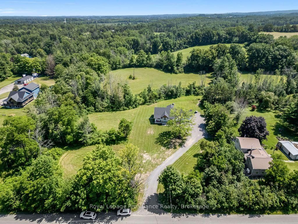 556 Marsh Hill Road • Stirling, ON photo 3