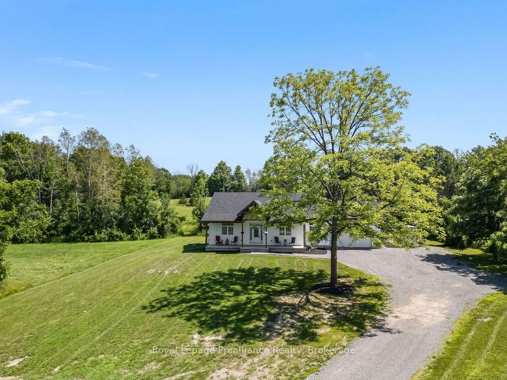 556 Marsh Hill Road • Stirling, ON photo 5