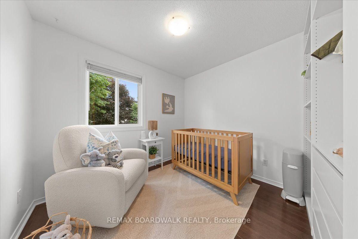 43 Peacock Crescent • Ottawa, ON photo 17
