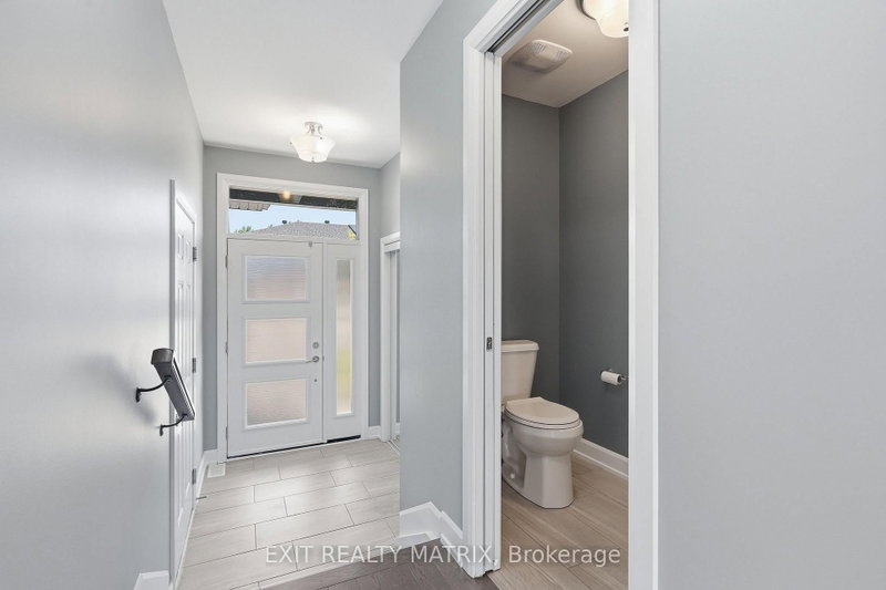 308 Belfort St photo 4