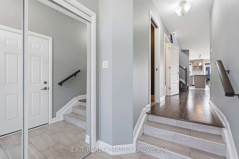 308 Belfort St photo 5