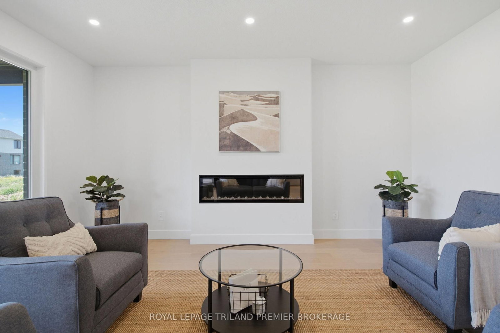 270 HESSELMAN Crescent • London South, ON photo 10