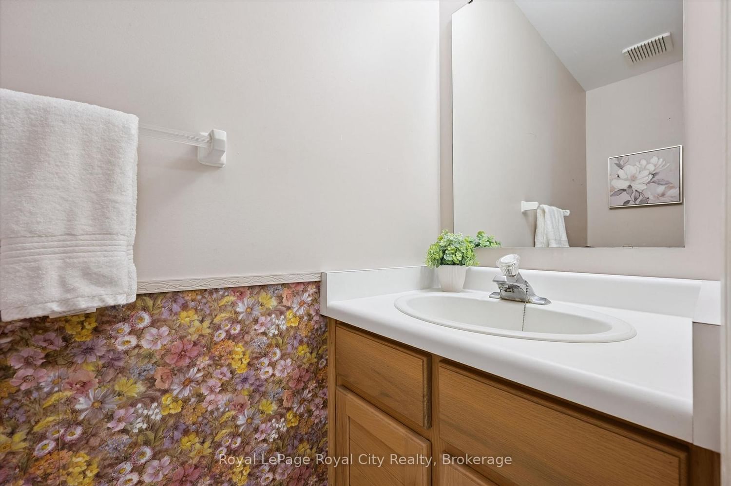 539 Harvey Street • Centre Wellington, ON photo 22